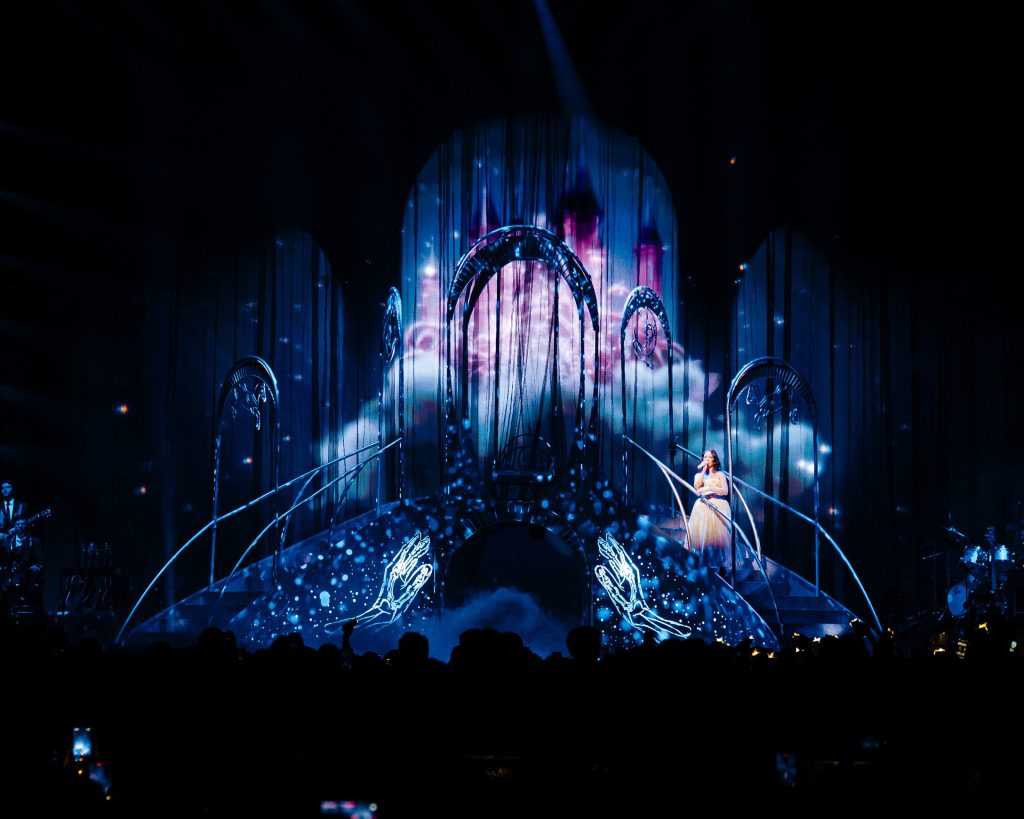 Laufey on stage during his concert at the ING Arena